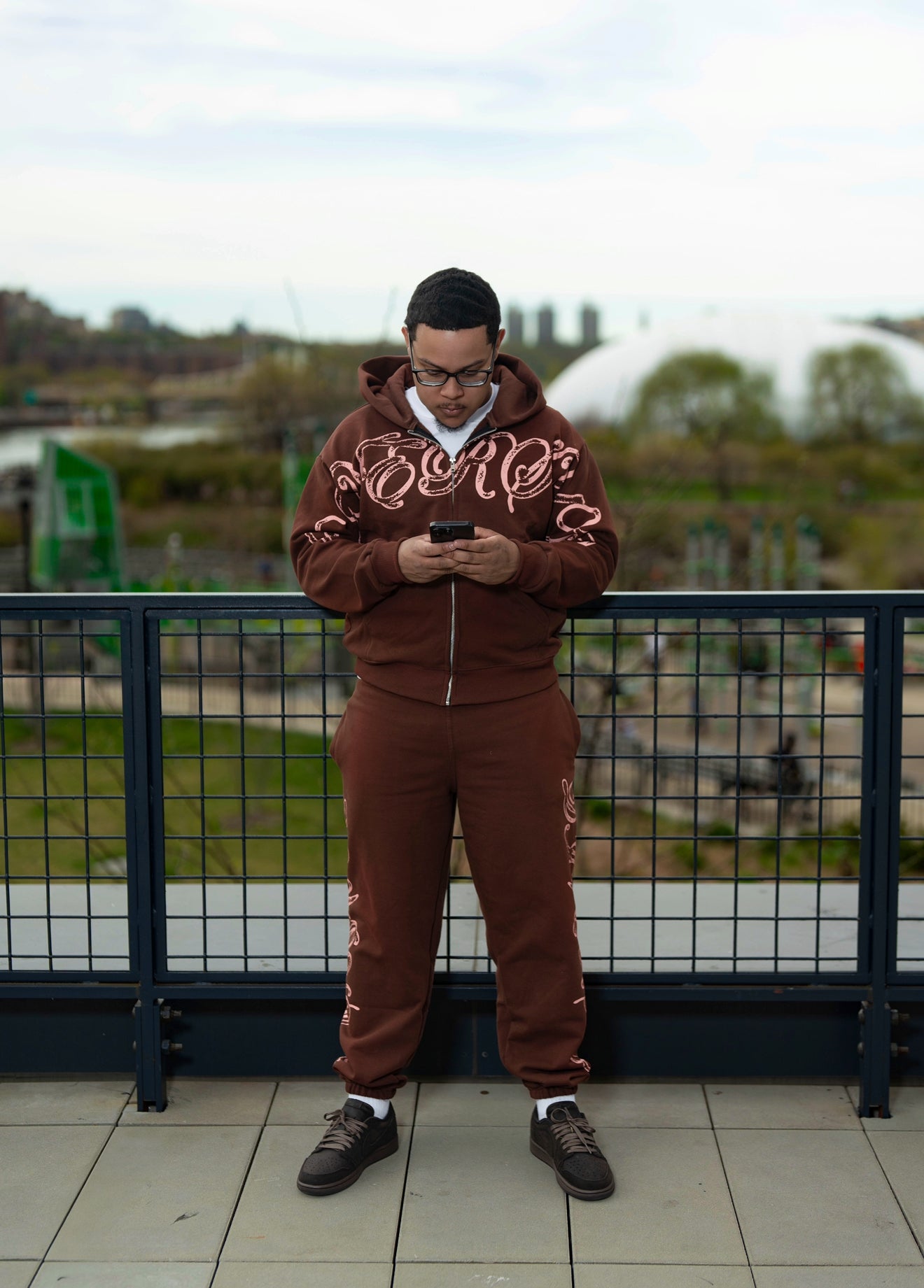 BROWN “THREE TONE” SET