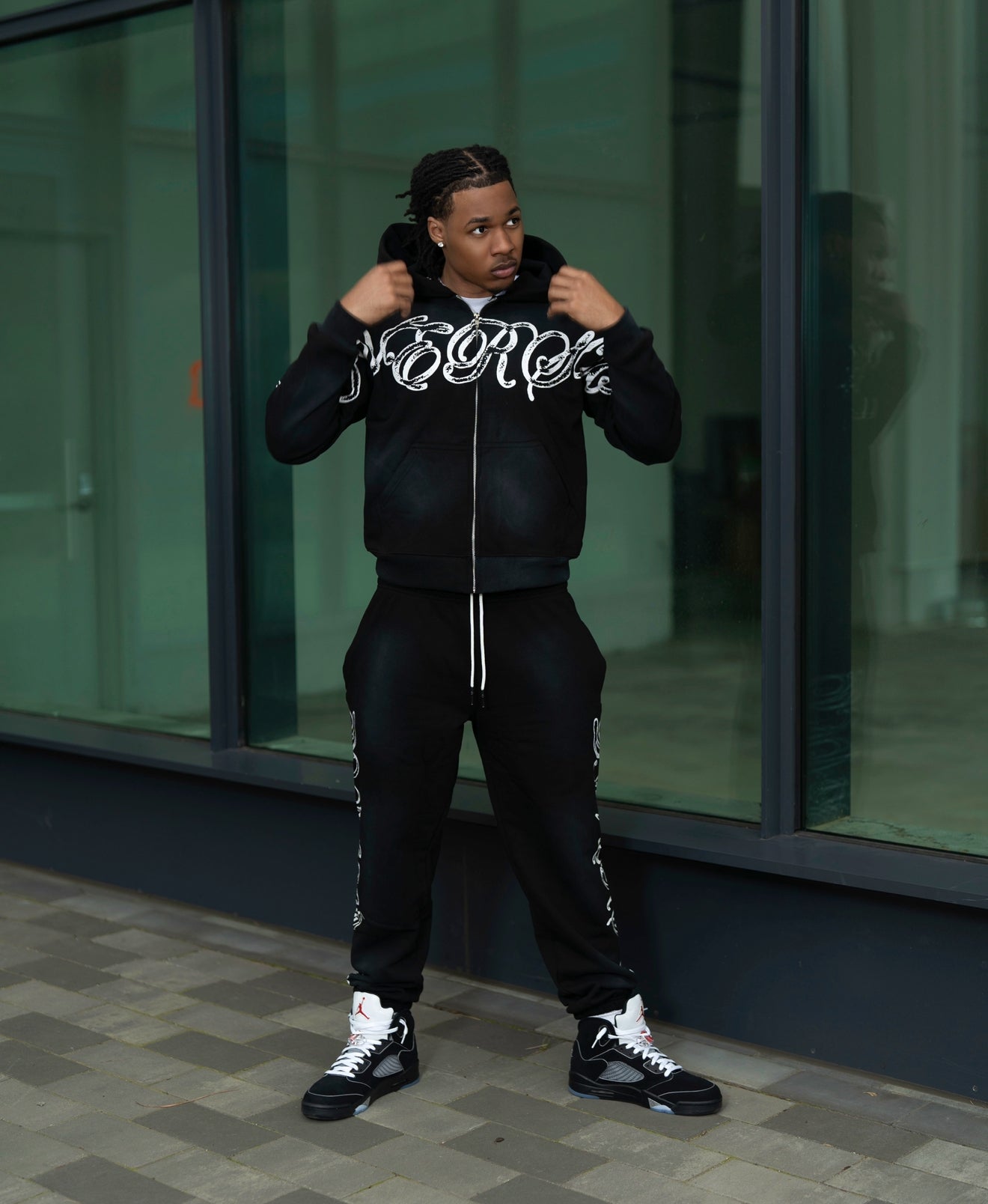 White “Three Tone” Set